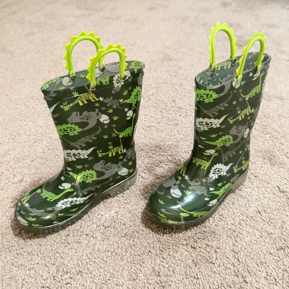 Light Up, Dinosaur Print Kids Rain Boots Size 13 - Picture 7 of 8